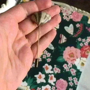 Small Beach Shell Stick Pin- free w any purchase